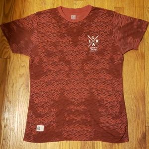 Lira Burgundy T-shirt